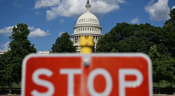 US Embassies Warn Americans to Consider Leaving Middle East Amid Escalating Tensions