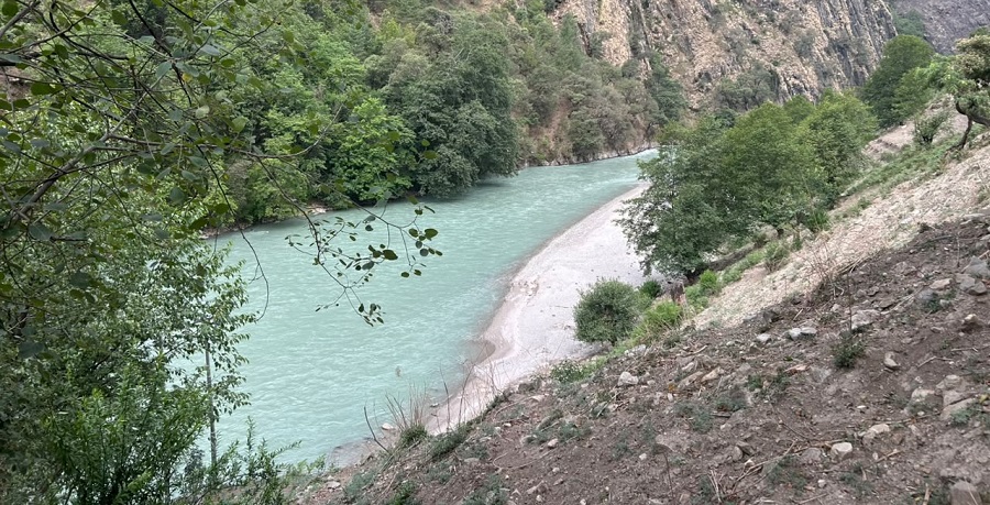 कर्णाली नदीमा पौडी खेल्ने क्रममा दुई बालबालिका बेपत्ता - Image 1