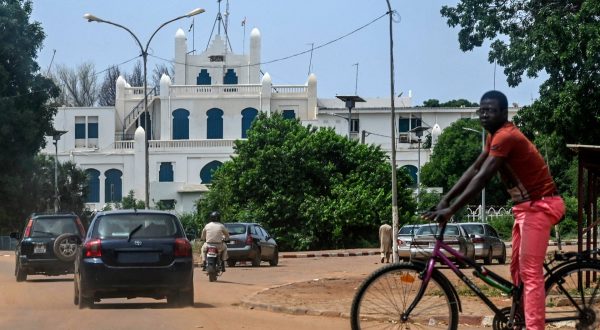Gunfire And Explosions Heard In Niger’s Capital City