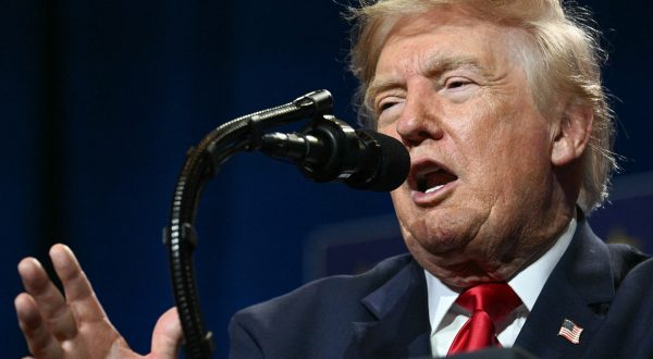 Trump Vows to Find ‘Leakers’ Amid Reports of Depleted Iran War Munitions