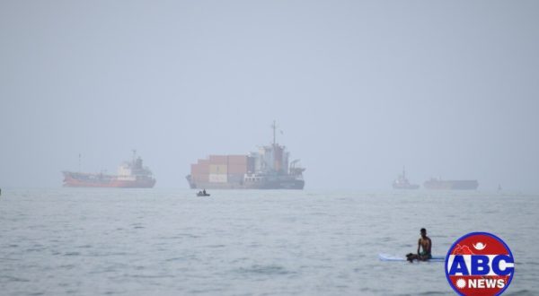 Iran and Oman Make Progress on Reopening Strait of Hormuz